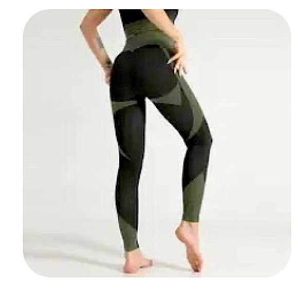 Butt lifting compression leggings - Picture 1 of 3